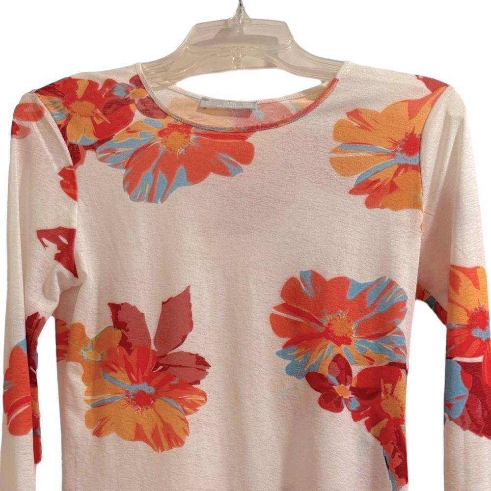 Zara long sleeve sheer top. White with beautiful floral pattern. Medium - Picture 3 of 7